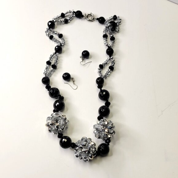 Clear Glass Crystal and Black Bead Necklace Set with Earrings - Picture 7 of 9